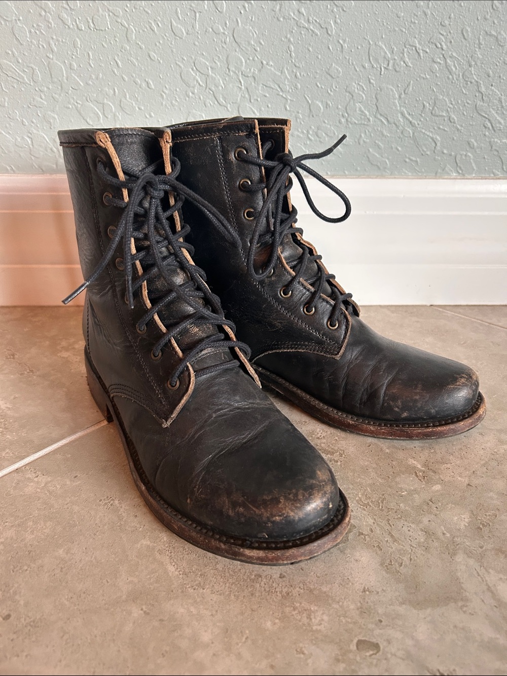 Freebird Ladies Distressed Black Leather Lace-Up Combat Boots Sz 8